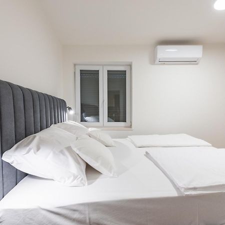 Apartman Noa Kastav Buitenkant foto