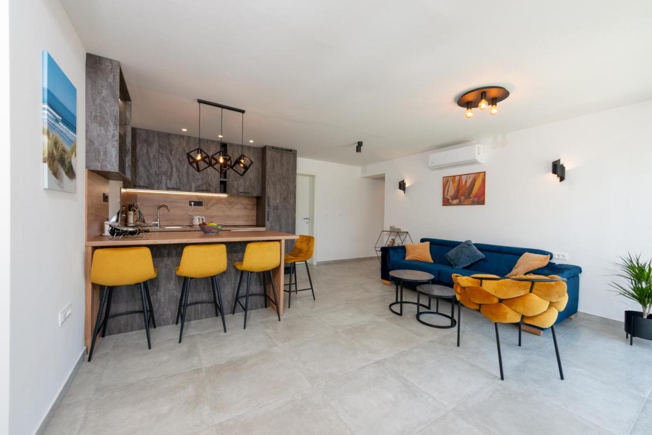 Apartman Noa Kastav Buitenkant foto